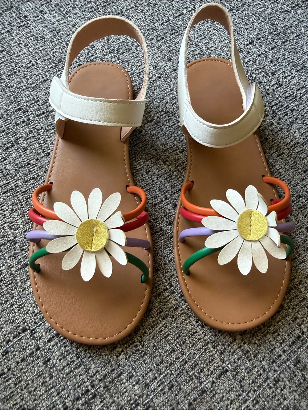 Girls' White Daisy Multi-Color Strap Sandals kids